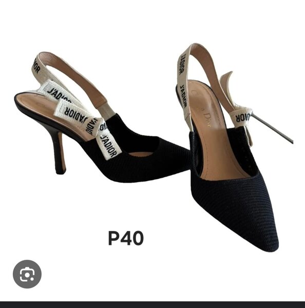 Escarpins à talons élégants