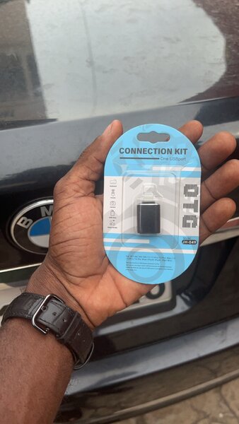 USB to iPhone/iPad Connection Kit