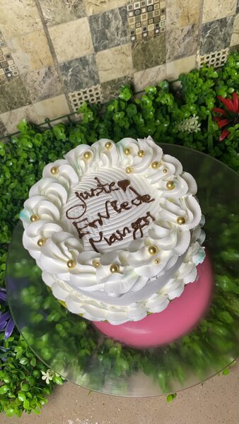 Gâteau personnalisable d'anniversaire