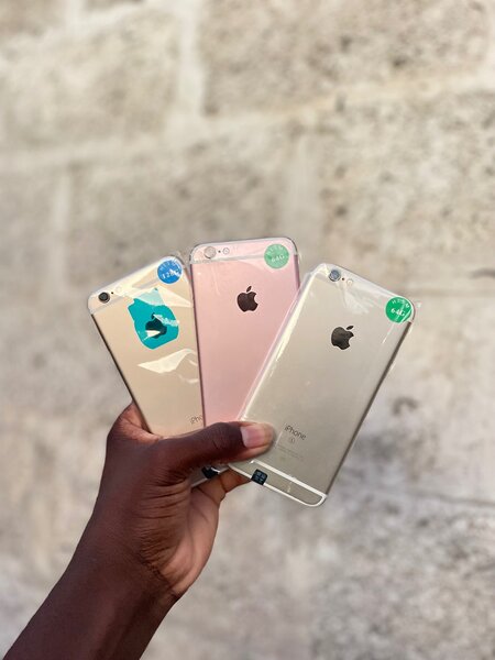 iPhone 6s 64Gb & 128Gb