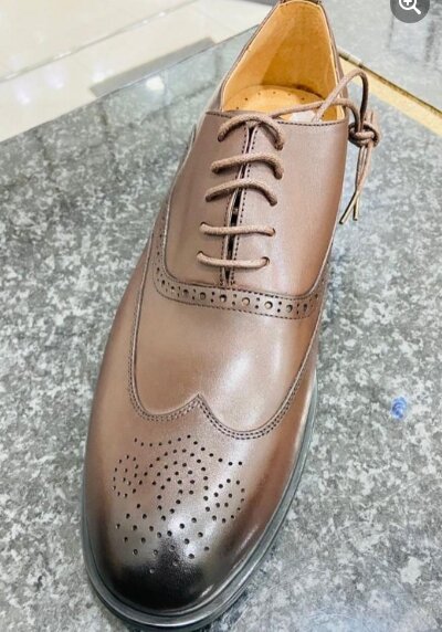 THE HIGH GRADE SHOES