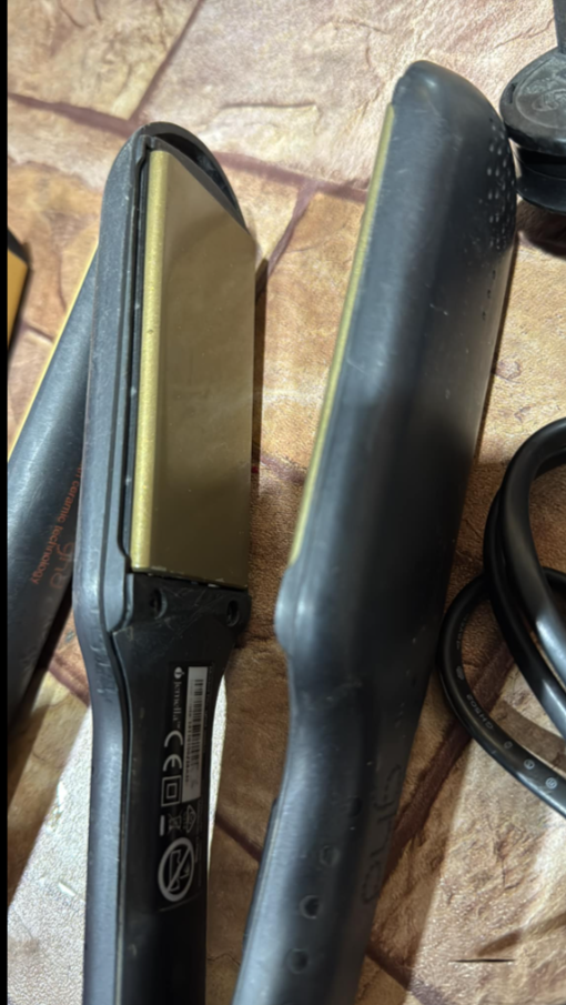 GHD straightener