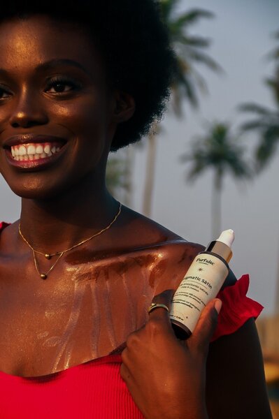 Huile satinée . Enigmatic Satin