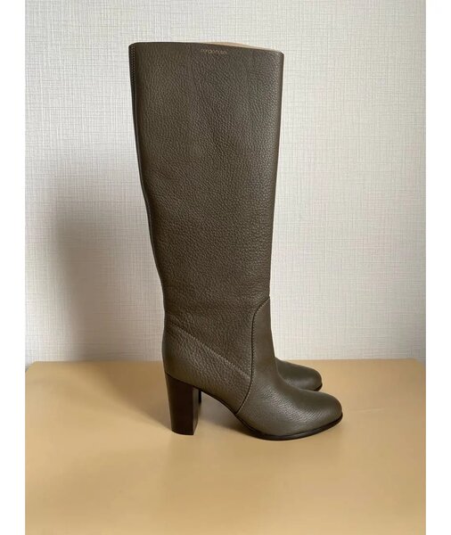 Сапоги от итальянского бренда Sergio Rossi  Состояние нового