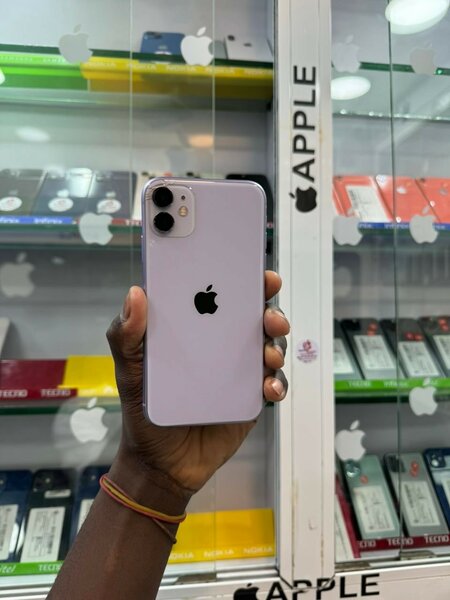 iPhone 11