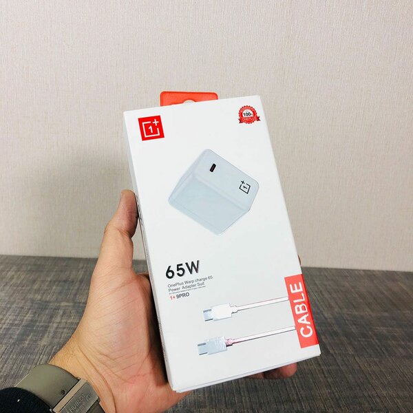 OnePlus Mobile Charger