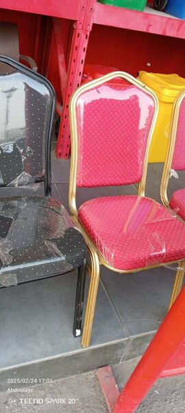 Chaises de banquet élégantes