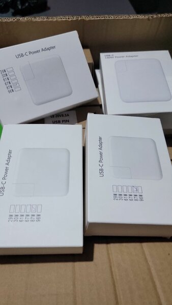 Mac book type c charger