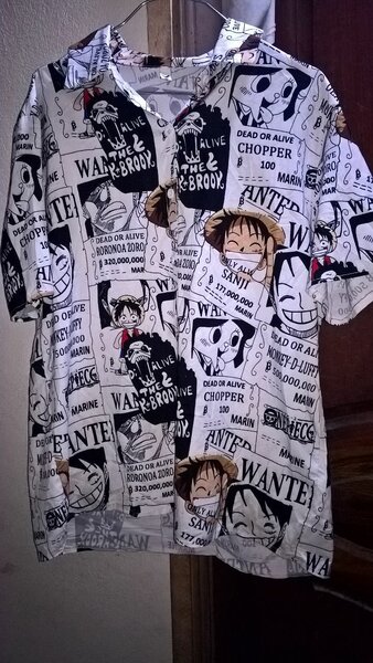 Chemise à motifs anime