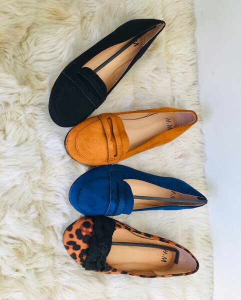 Ladies pumps