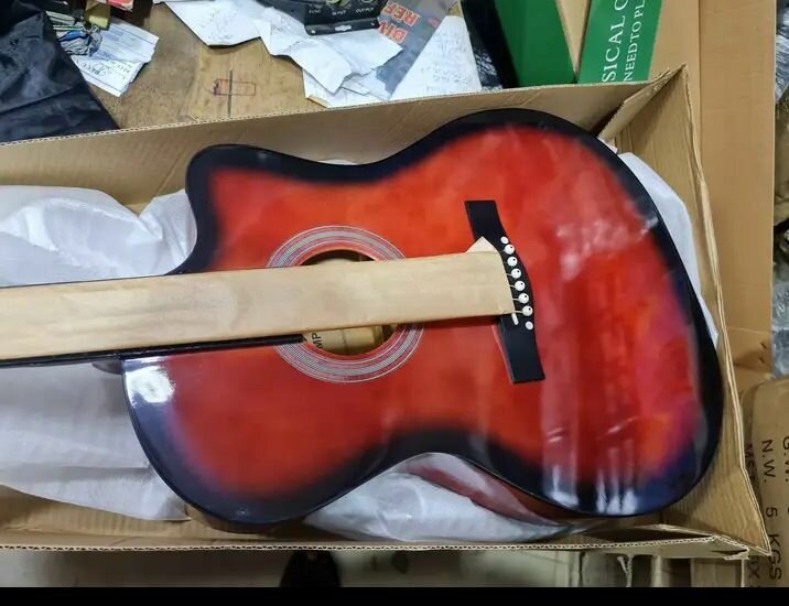 Guitare Acoustique Classique Rouge