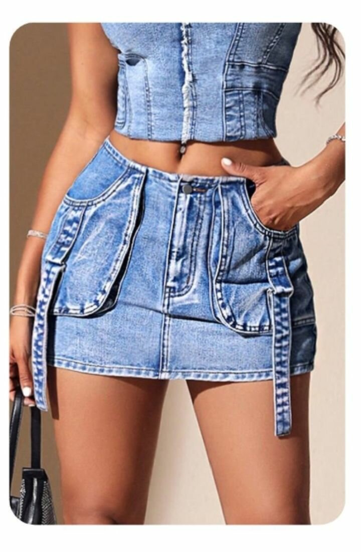 Jupe courte pour jeune fille