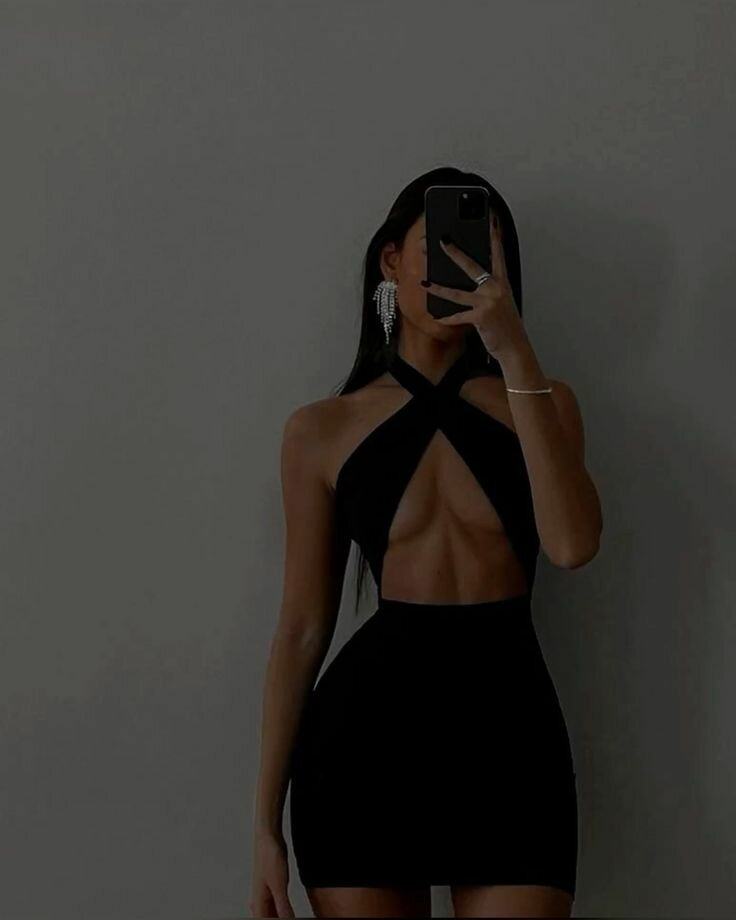 Robe Noire Élégante Femme