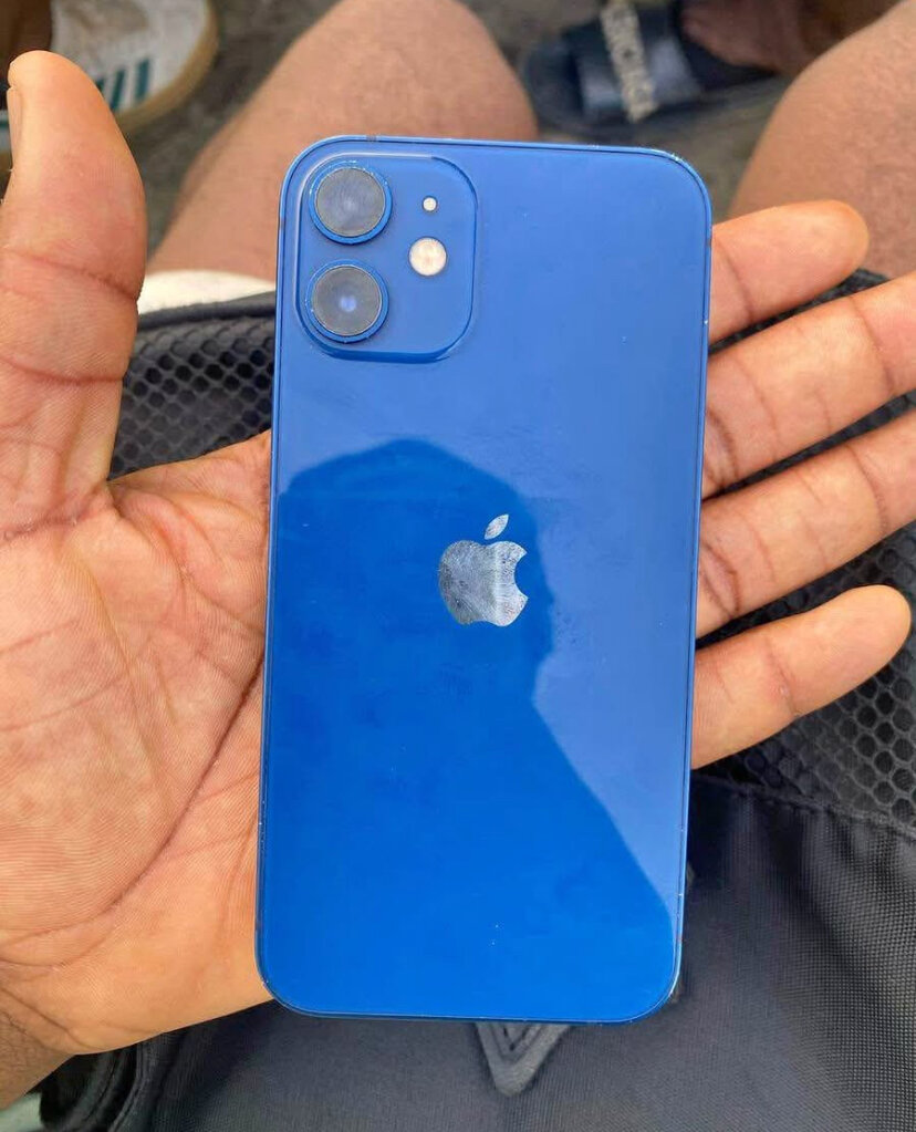 iPhone 12 Bleu 128Go Débloqué