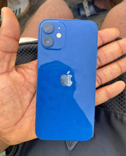 iPhone 12 Bleu 128Go Débloqué