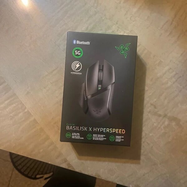 Souris sans fil Razer Basilisk