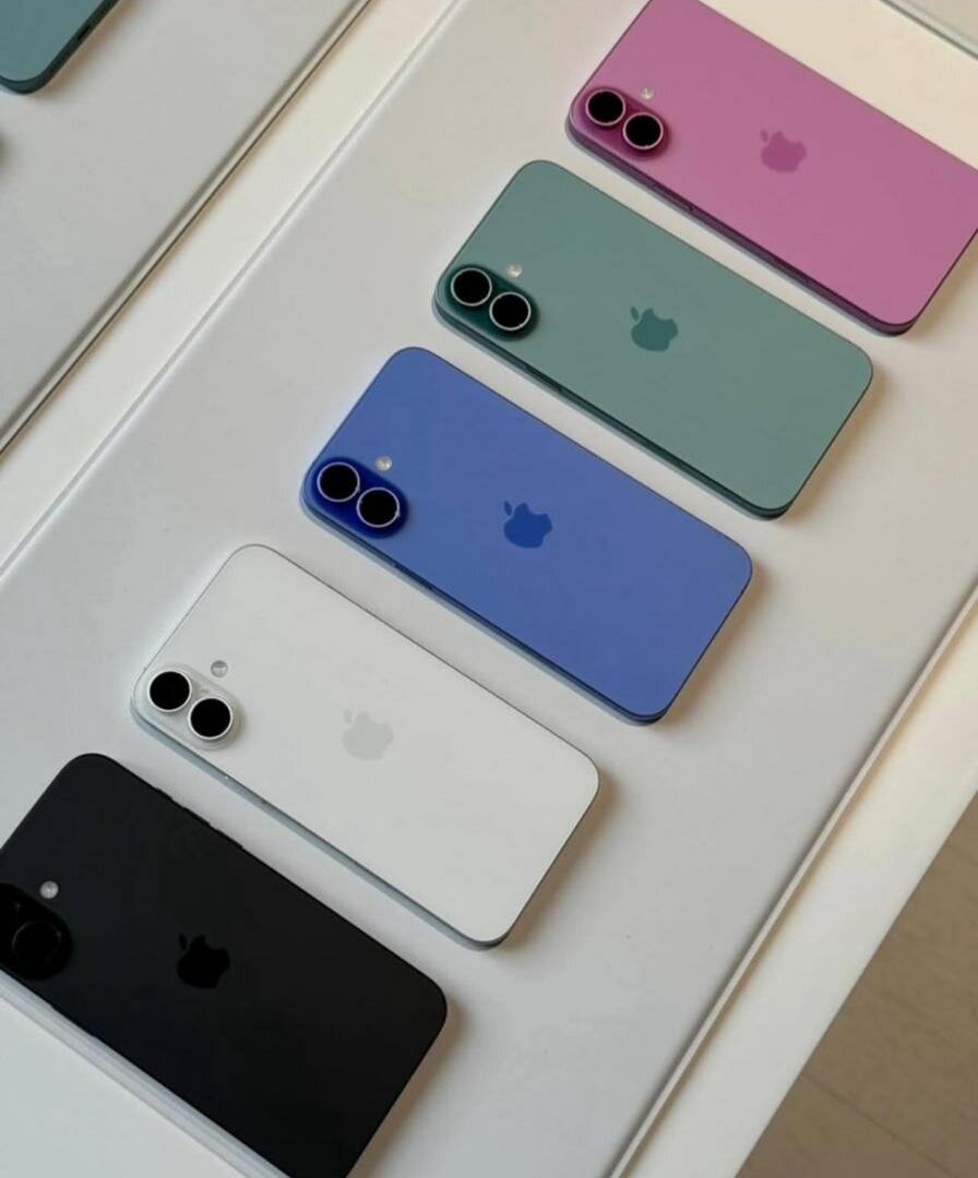 iPhone 16 Couleur Variée