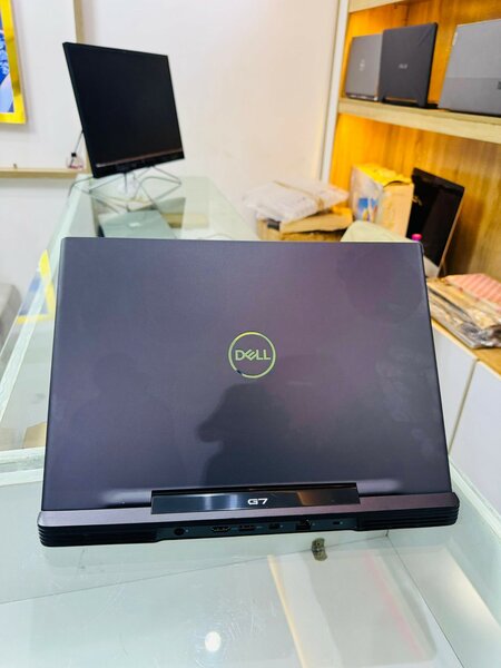DELL G7 7590