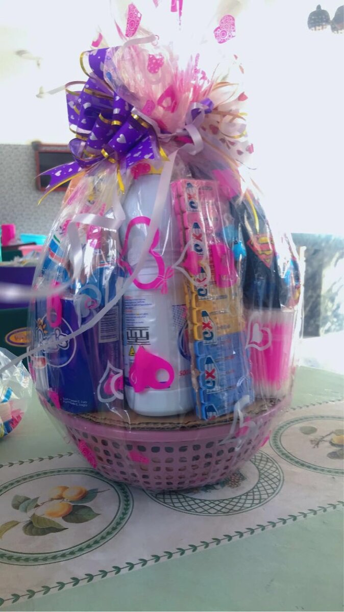 Baby hampers