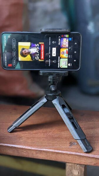 Phone tripod stands