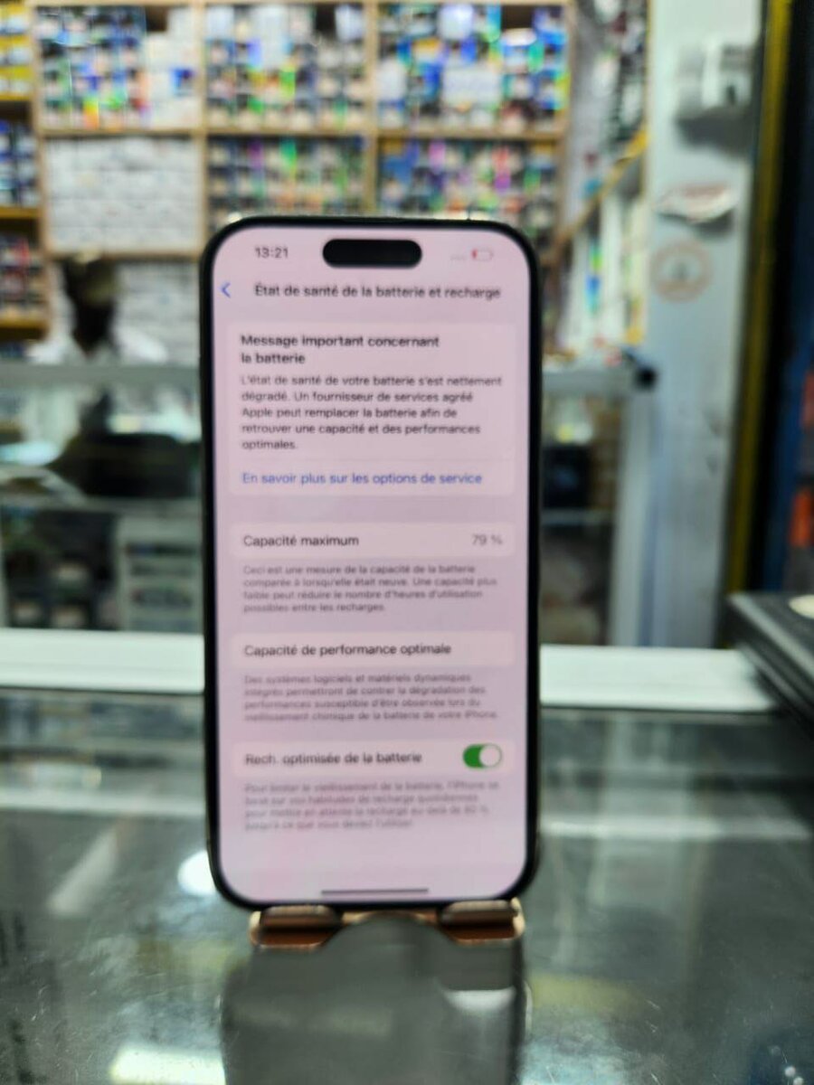 Iphone 14 pro avec message