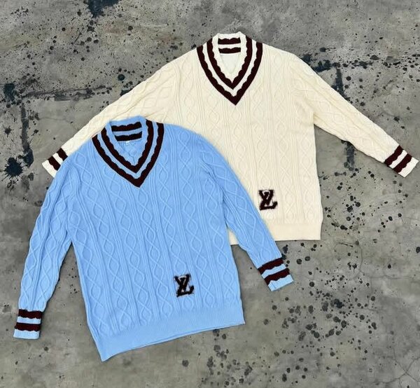 Pull en maille à col V unisexe