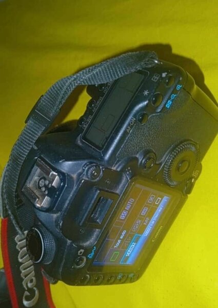 Appareil photo Canon EOS 5D