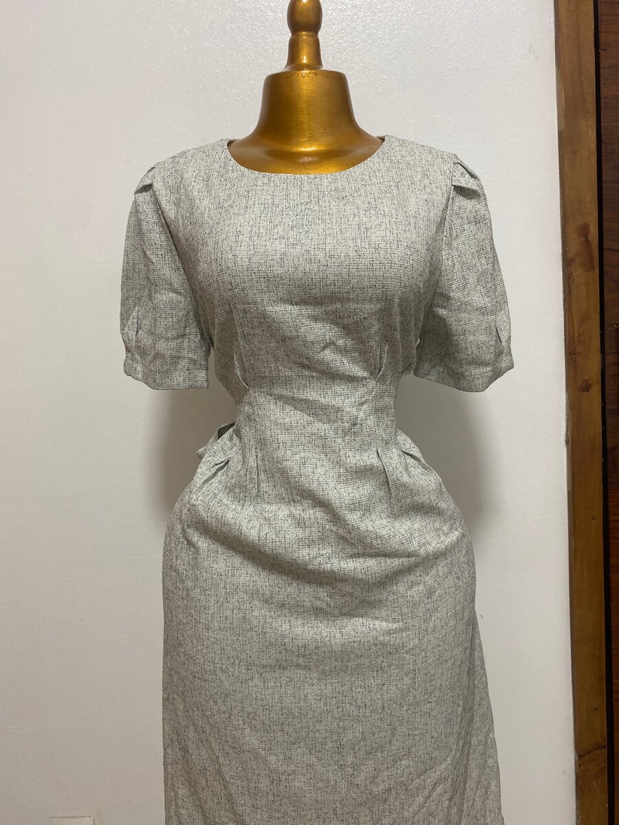Robe élégante taille cintrée