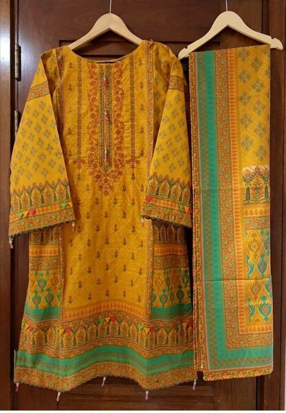 Lawn 3 Peace Suit