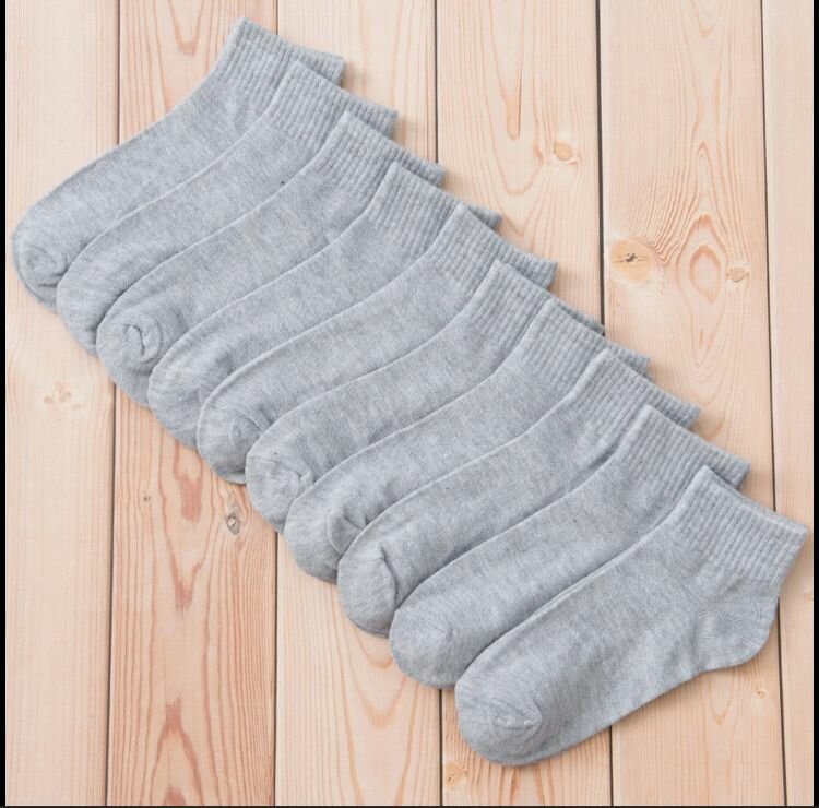 Chaussettes grises confortables