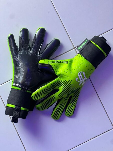 Gants de gardien de football robustes