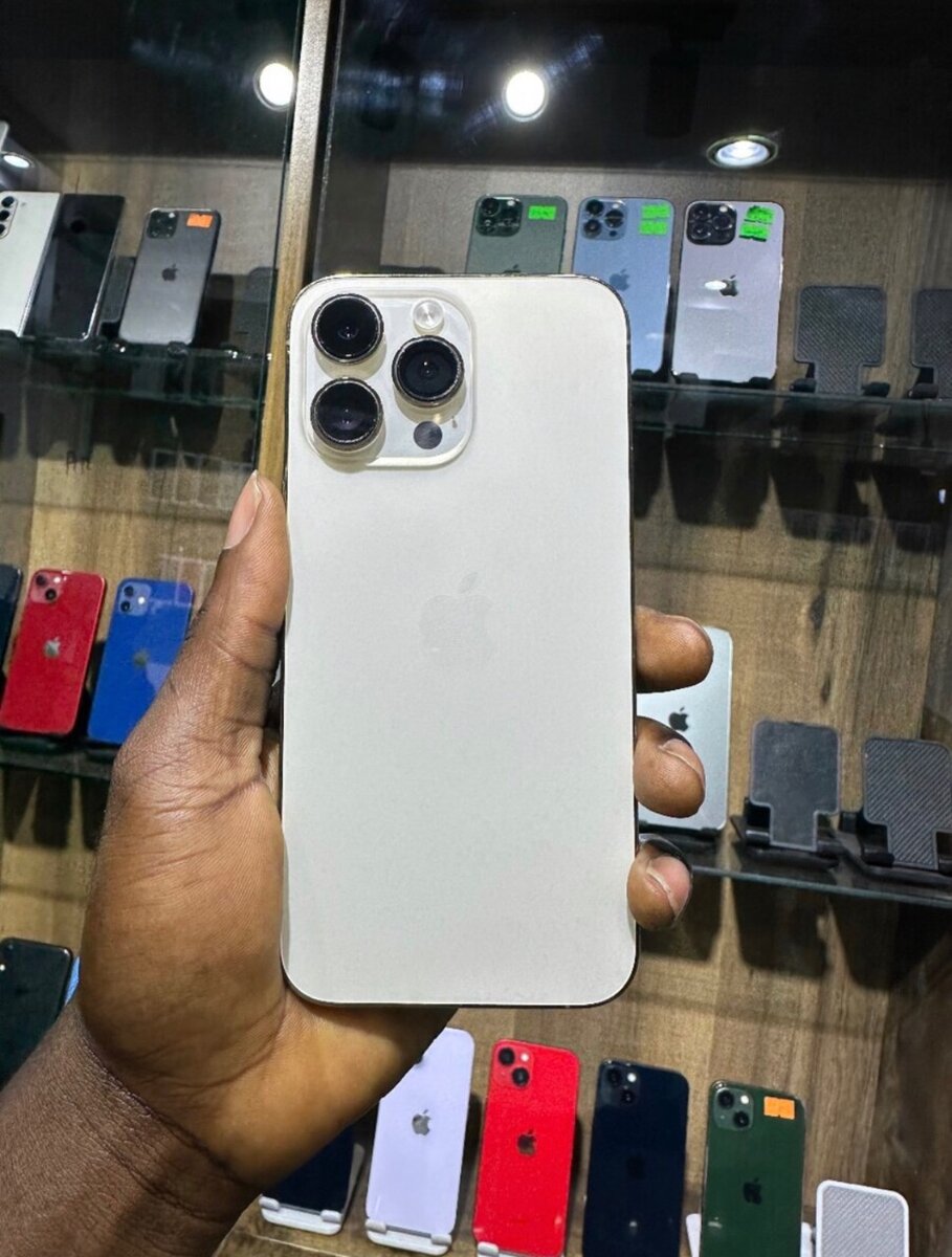 iPhone 14promax, 256gig available