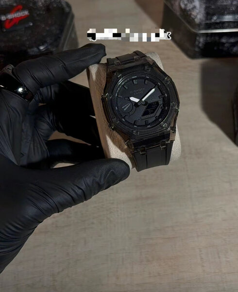 Montre sport résistante homme