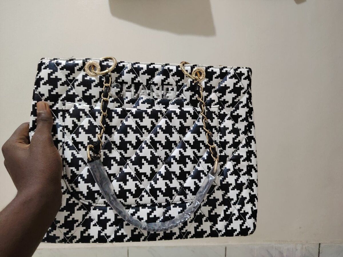 Sac à main motif pied-de-poule