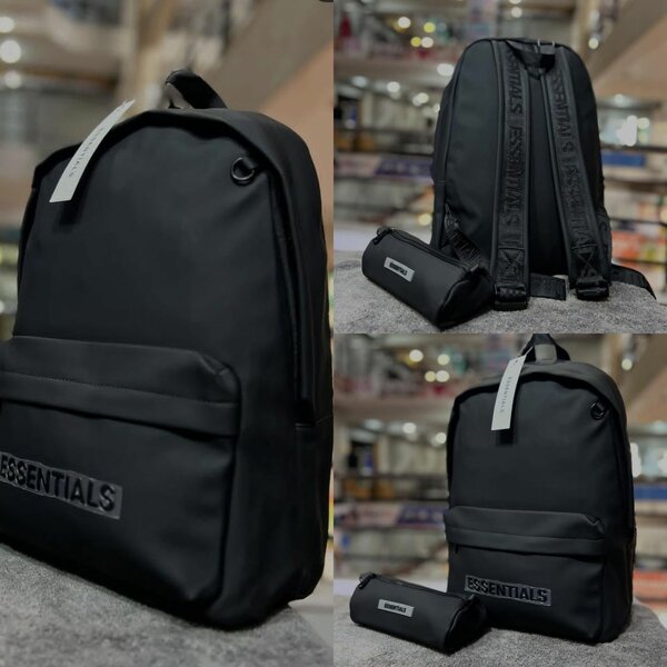 Sac à dos Essentials noir