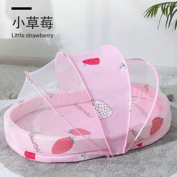 Lit Bébé avec Moustiquaire