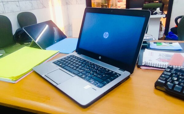 Ordinateur portable HP élégant
