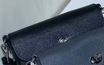 Компактная сумочка