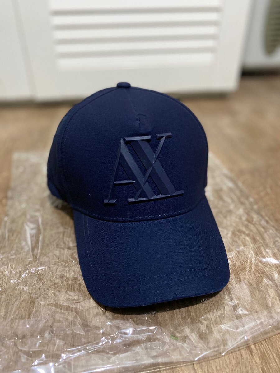 Кепки брендовые