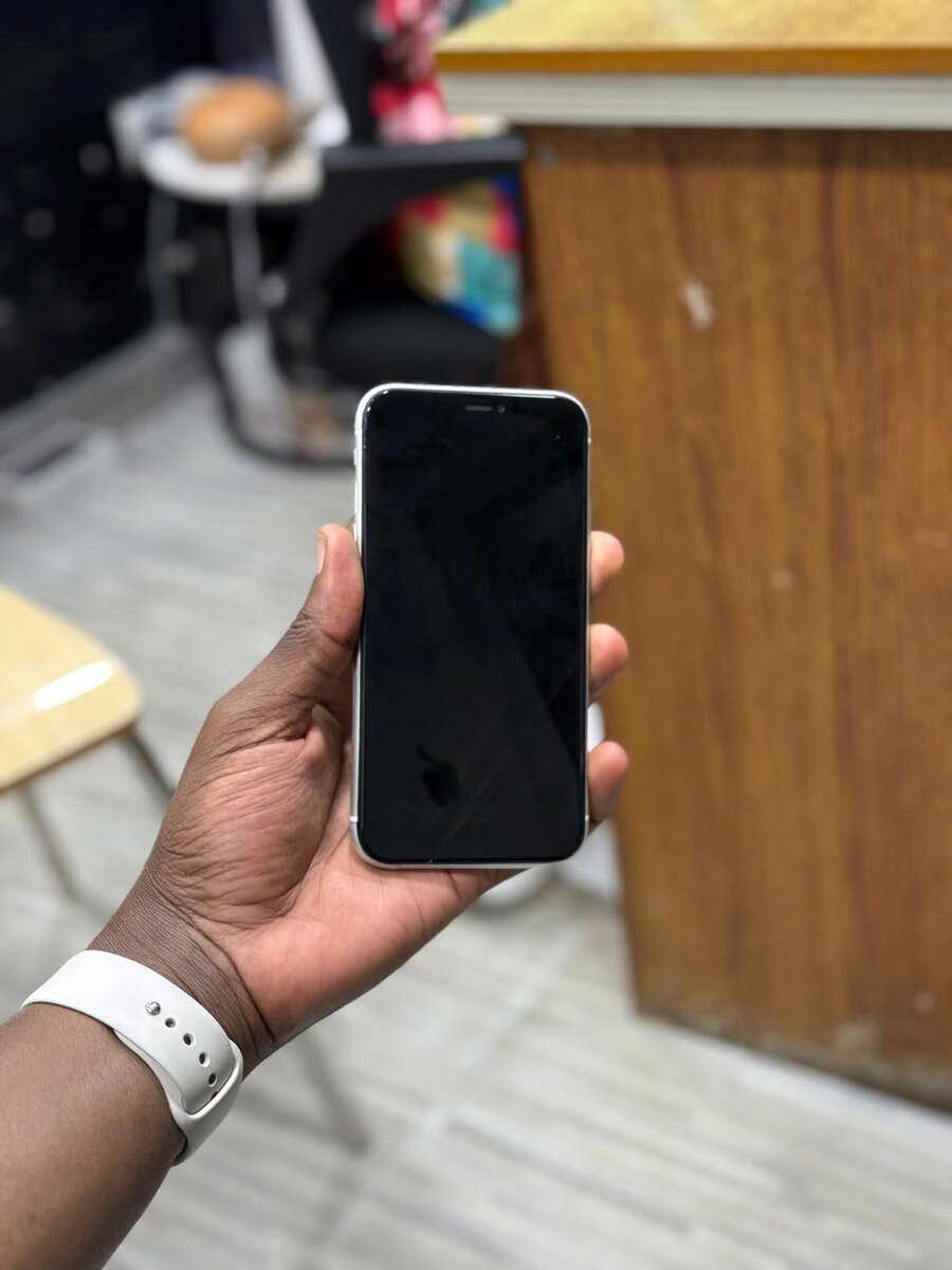 Apple iPhone XR Blanc