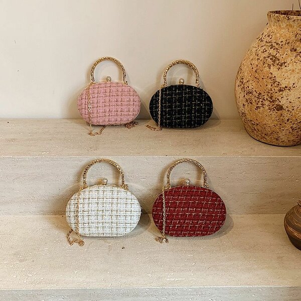 Sac à main élégant tissé