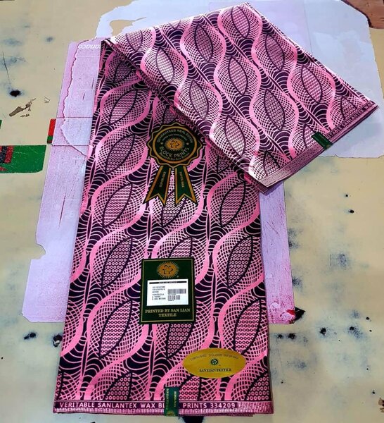 Polyester fabric with print