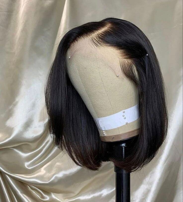 Perruque coupe carré humaine