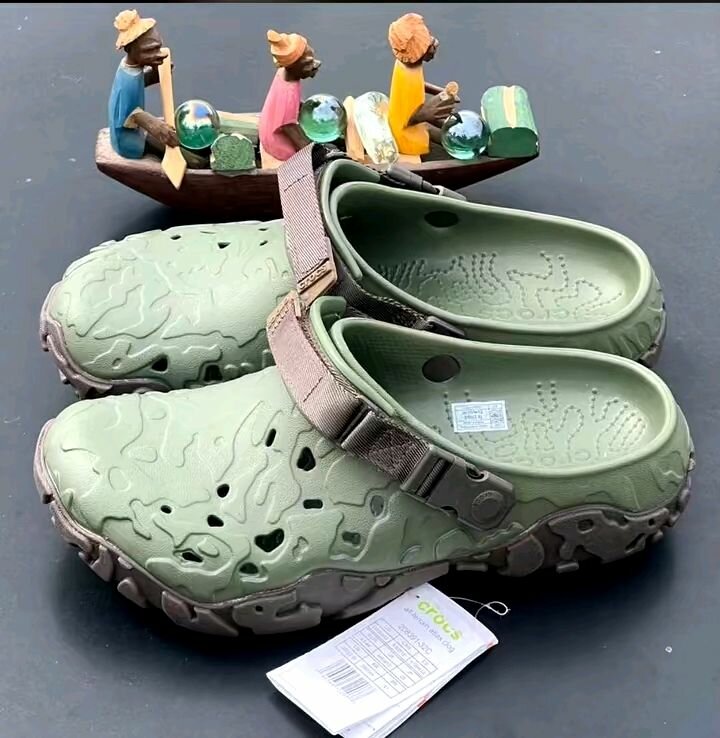 Crocs