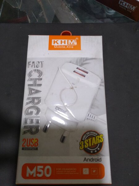 KHM M50 Charger