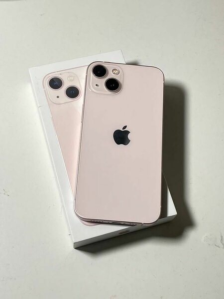 iPhone 13