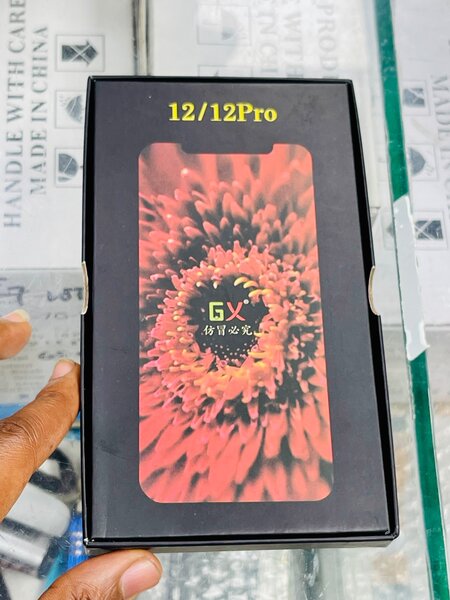 iPhone 12 pro screen