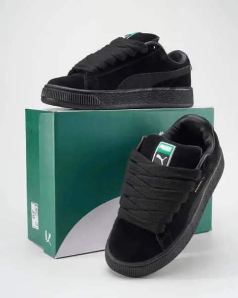 Baskets noires en daim pour homme