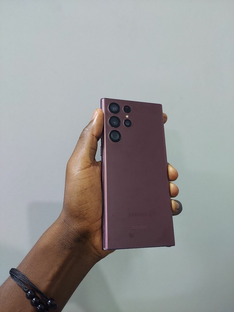 Samsung galaxy S22 Ultra 5G 128GB