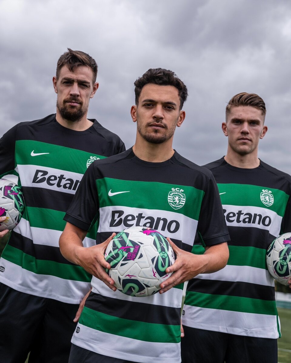 2024/25 Sporting CP Home Jersey